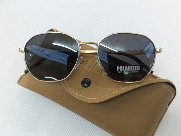 Best Polarized UV400 Sunglasses for Men & Women | Trendy Anti Glare Eyewear with Protective Case