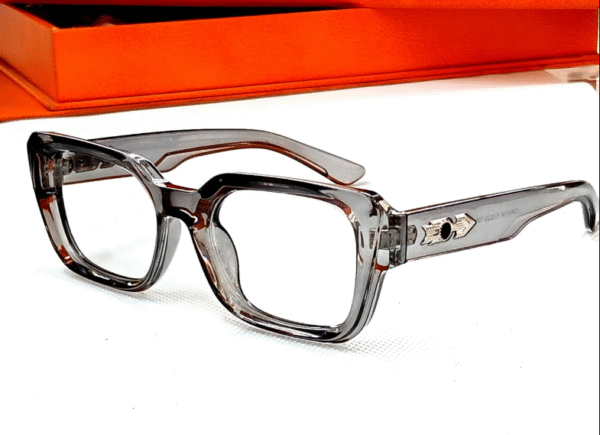 Shop Trend-Setting Women’s Glasses—Chic Designs Ready to Order - Image 5