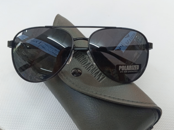 Roar man Polarised Aviator Sunglasses for Men - UV400 Protection - Image 3