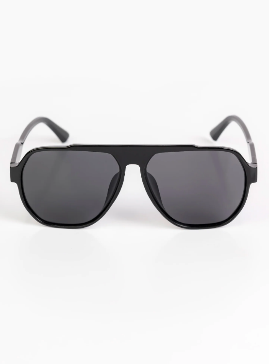 Classic Black Aviator Sunglasses for Men & Women | UV400 Protection | Stylish Full-Rim Design