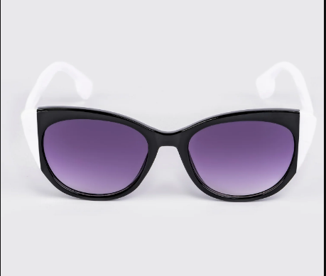 Stylish Butterfly Sunglasses with Purple Gradient Lenses for women - Image 4